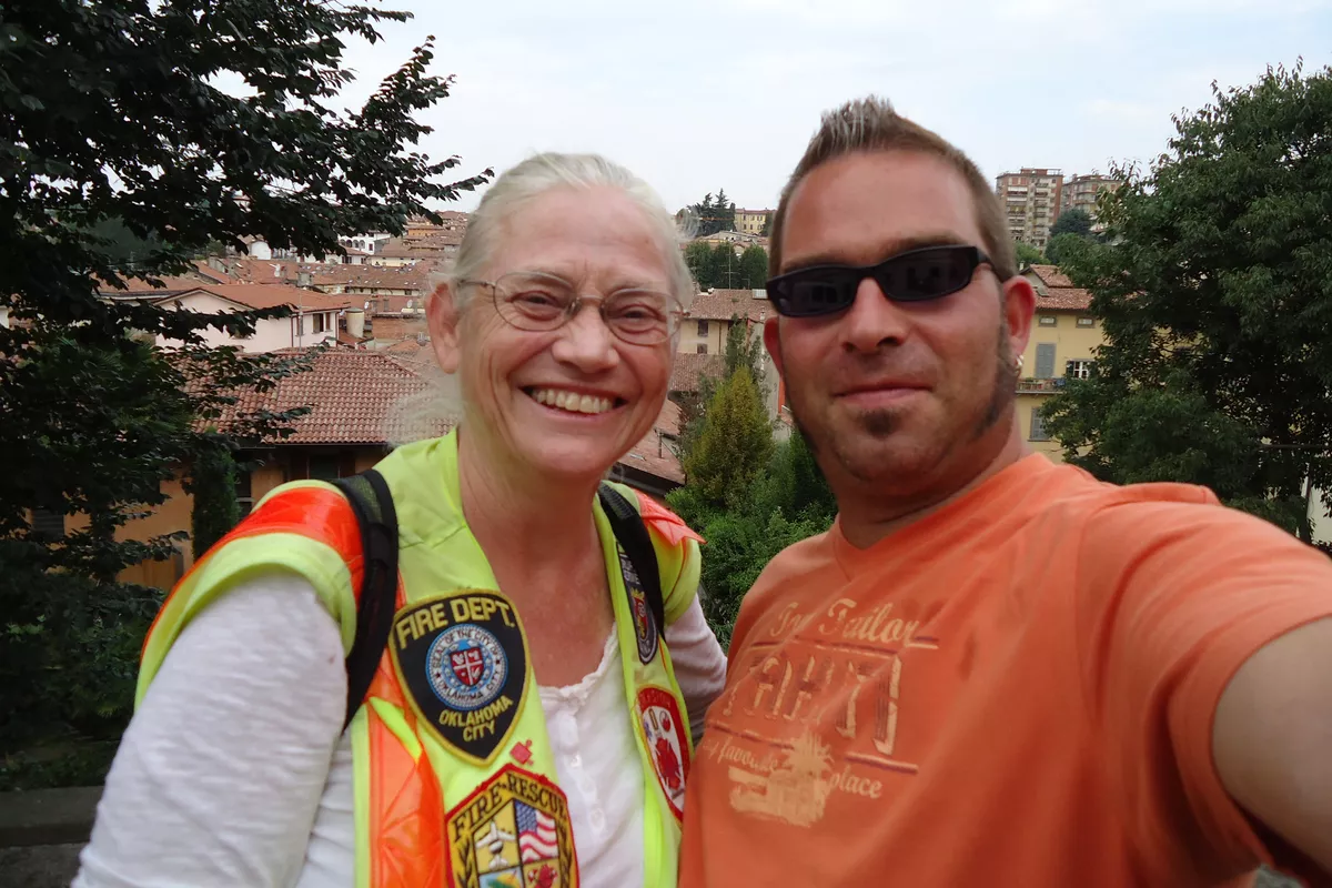 Jeana Moore with Torsten Huber during her European walk